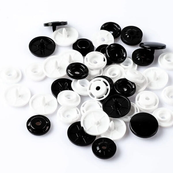 Snap Button Plastik